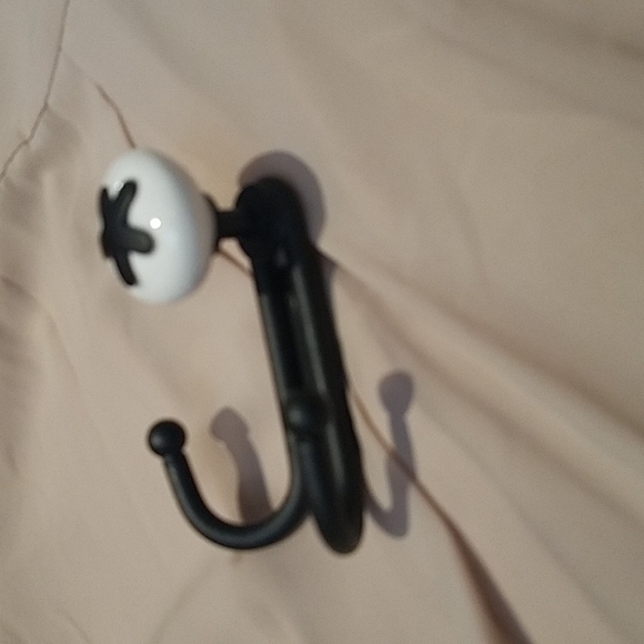 IKEA VISEn wall hooks - Picture 3 of 4